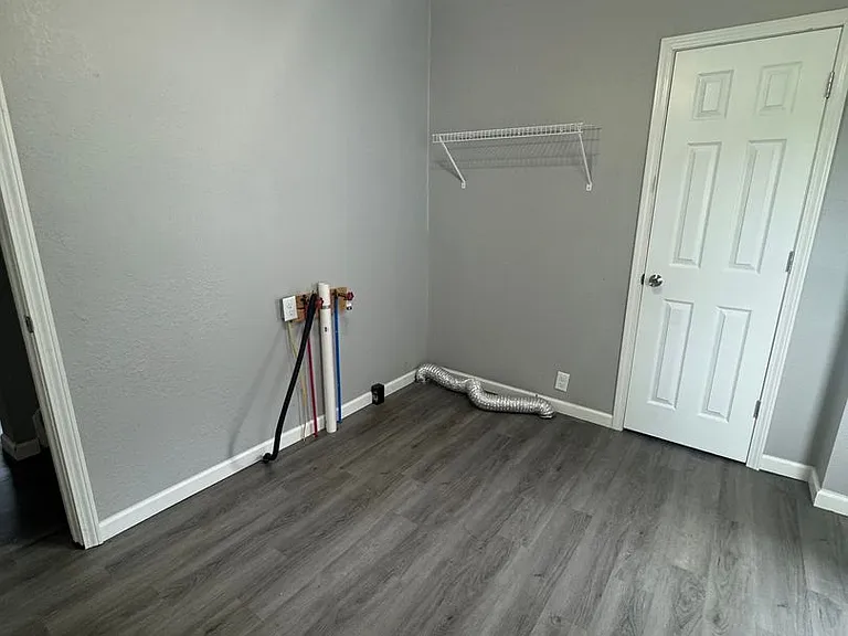 718 S Jersey St — Photo 5