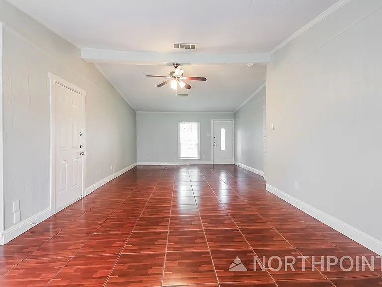 2722 Spiceberry Ln — Photo 6