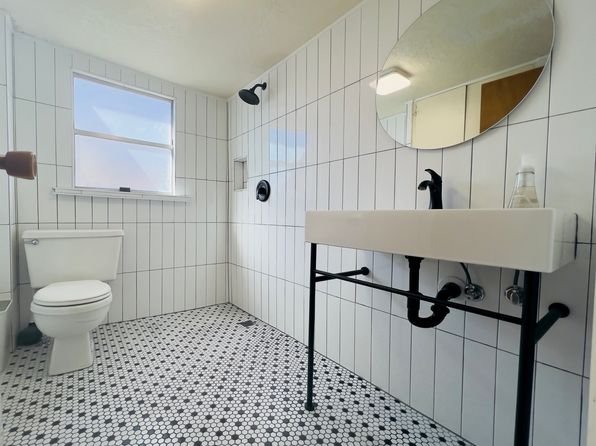 (undisclosed Address)