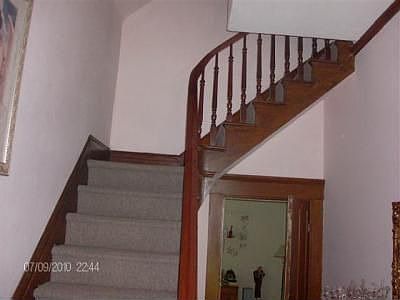 4th image of 301 N 12th St
