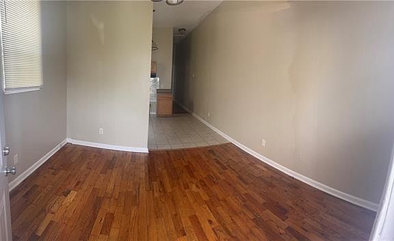 2nd image of 2719 General Taylor St