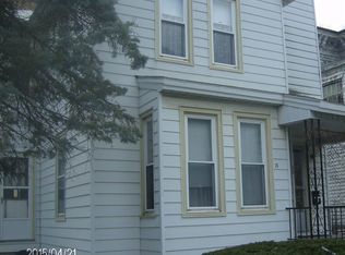 20 Storrie St, Amsterdam, NY 12010