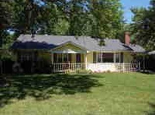 3928 SW Holly Ln, Topeka, KS 66604