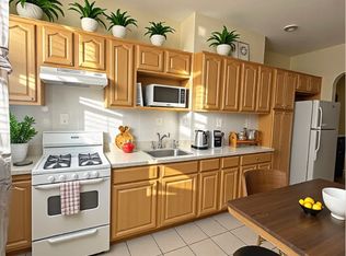 1815 Stockholm St #2L, Ridgewood, NY 11385