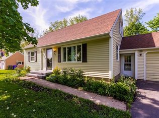 20 Grenadier Rd W, Scottsville, NY 14546