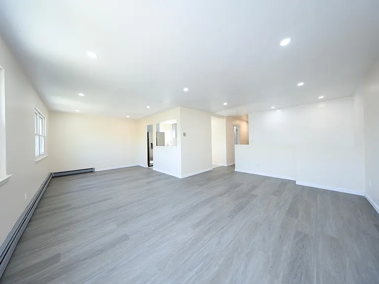 275 Katan Ave #2 — Photo 5