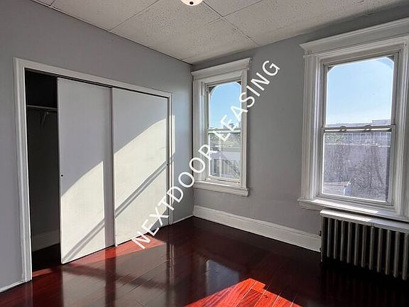 2nd image of 90 Lake St #8M