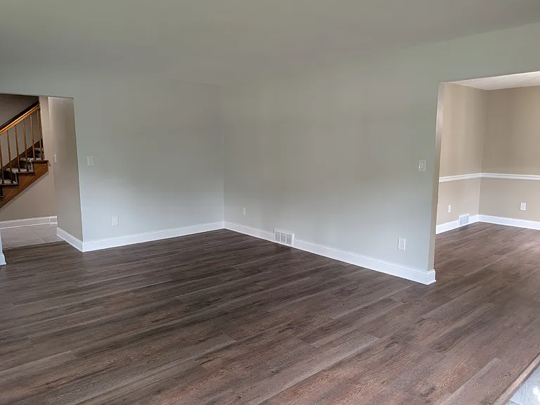 1311 Whittier Dr — Photo 6