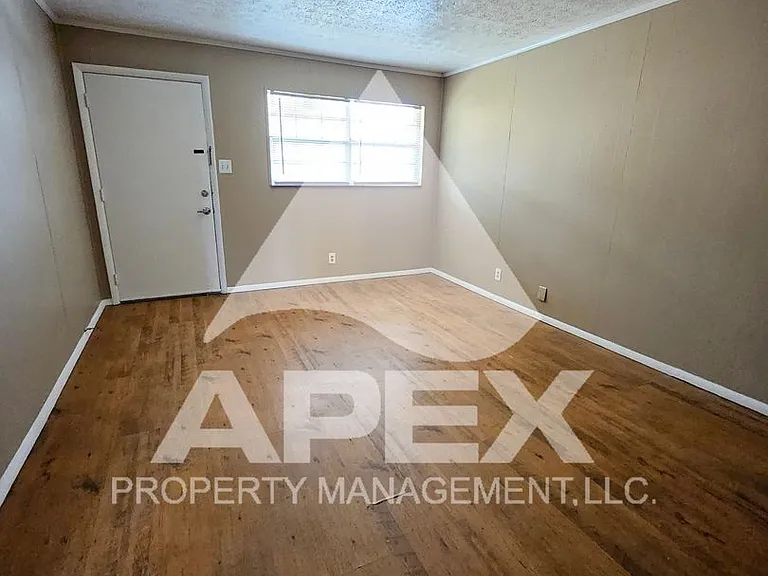 Kendle Wood Apartments — Photo 4