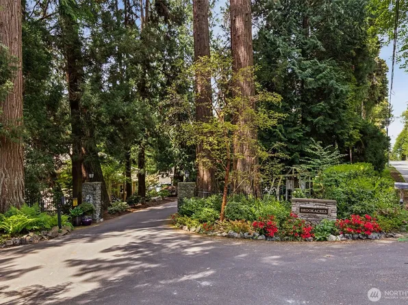 16530 76th Avenue W, Edmonds, WA 98026
