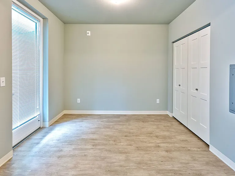 Dogwood - Open 1 Bedroom