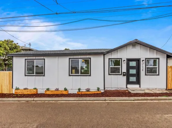 1038 Delaware St, Imperial Beach, CA 91932