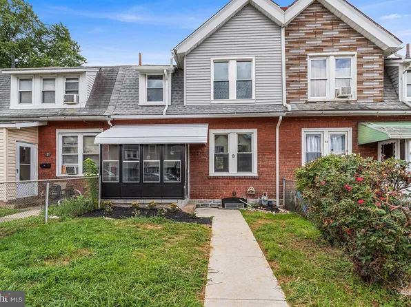 9 Maple St, Marcus Hook, PA 19061