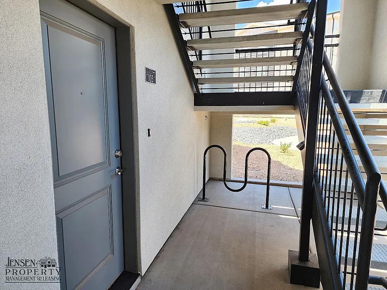 133 N Rock Canyon St #J105 — Photo 6