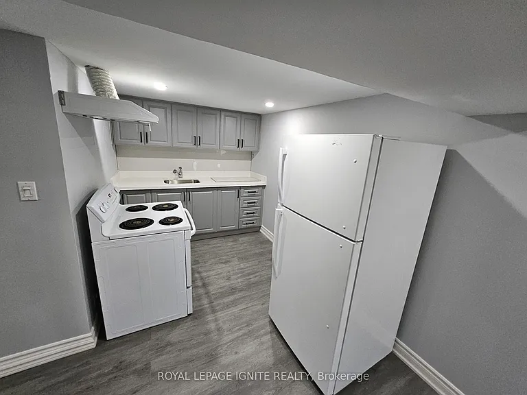 48 Westcroft Dr #BASEMENT — Photo 7