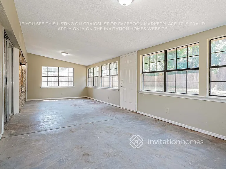 3921 Willow Run — Photo 16