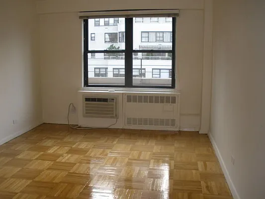 Rented by Ready Group | media 14