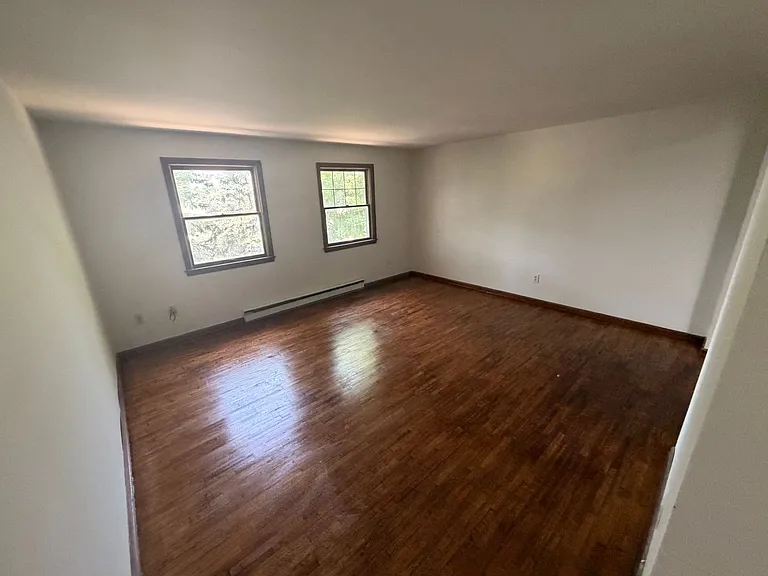 148 McCarty Ave — Photo 26