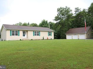 13719 Orchard Ridge Rd, Hancock, MD 21750