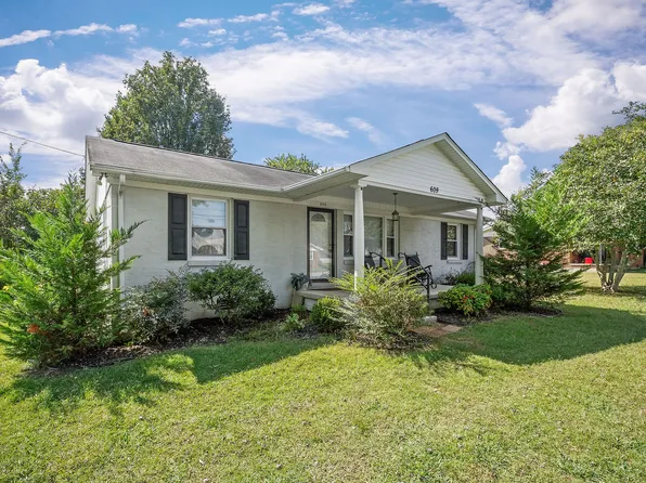 609 Dry Creek Rd, Smithville, TN 37166