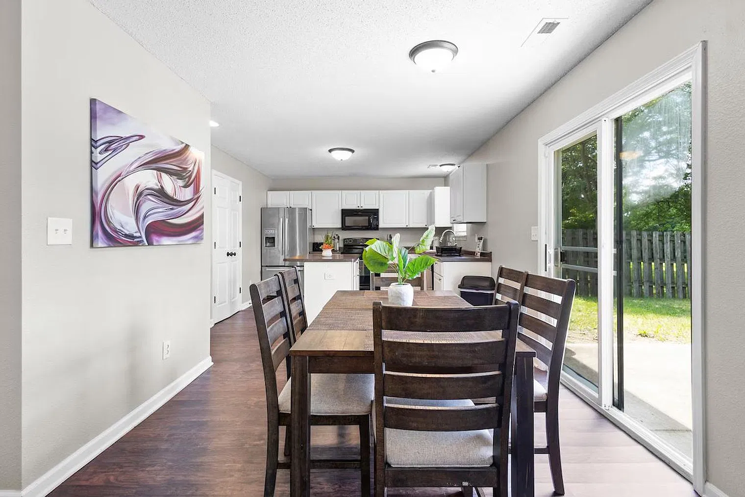 4 bed, 2.0 bath, $20,112 — Photo 4