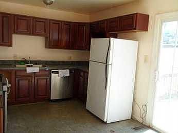 2nd image of 4533 Evansdale Rd