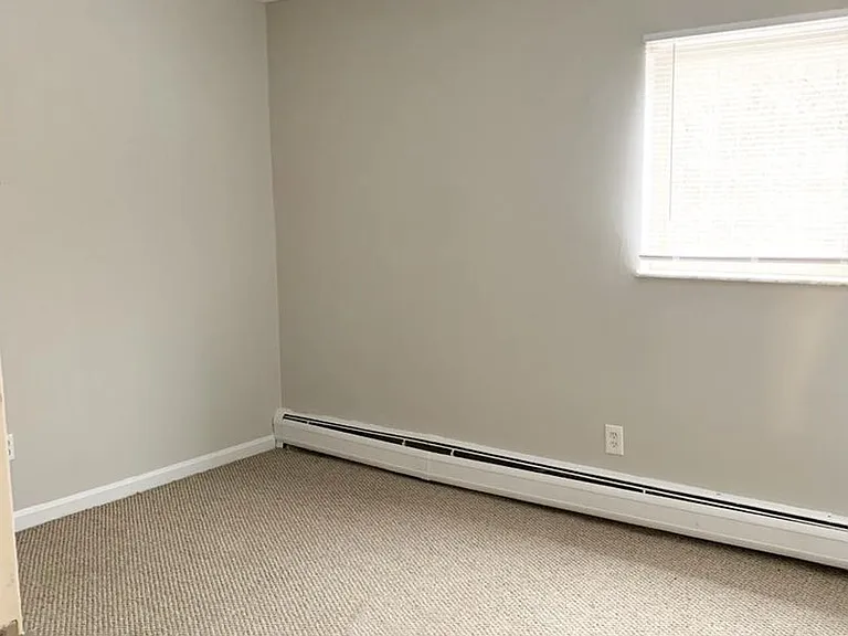 550 Lowell Ave — Photo 47
