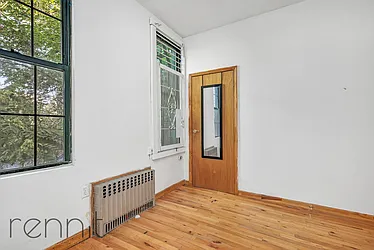 Rented by Rennit Inc.