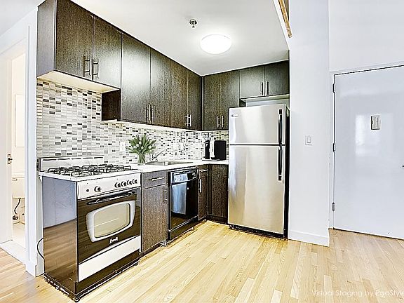 3rd image of 342 Eldert St APT 316