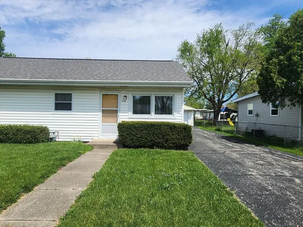 1128 Kingsley Dr, Machesney Park, IL 61115