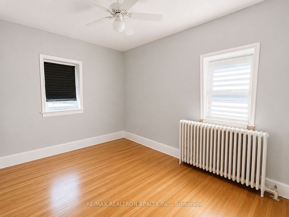 2nd image of 502 Queen St E