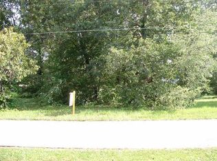McMahan St, Manchester, TN 37355