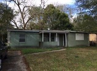 5744 Iris Blvd, Jacksonville, FL 32209