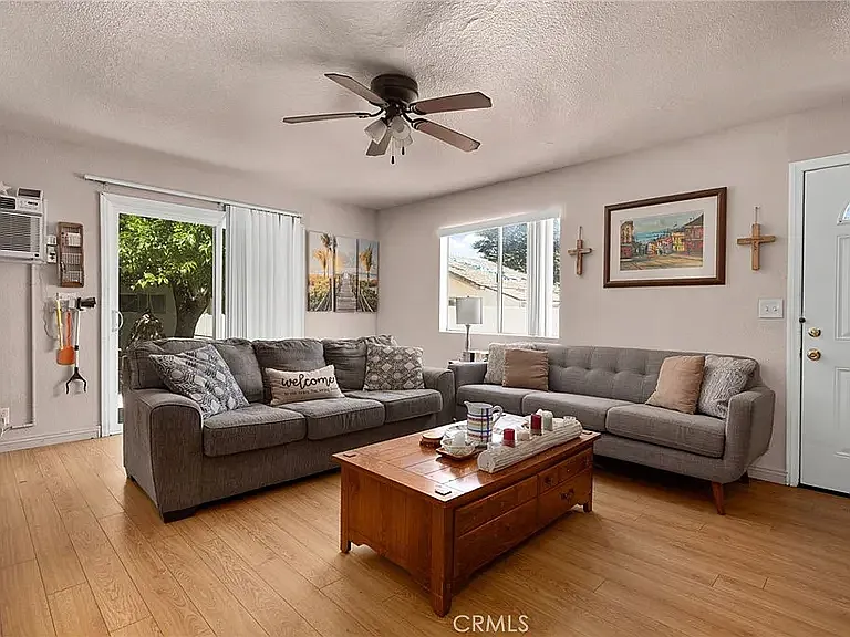 7516 Valaria Dr — Photo 4