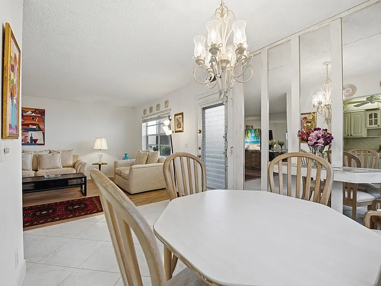 441 Burgundy Ave #441-J — Photo 7