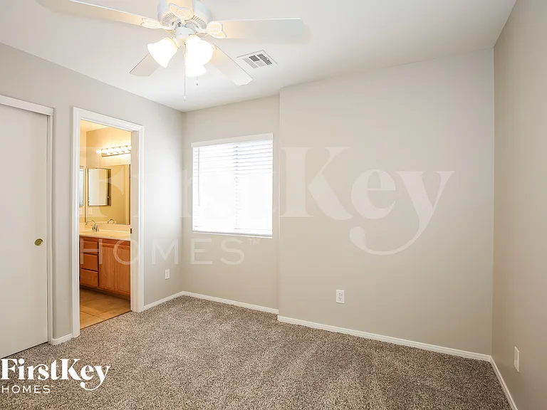 4508 Sunset Crater Ct — Photo 15