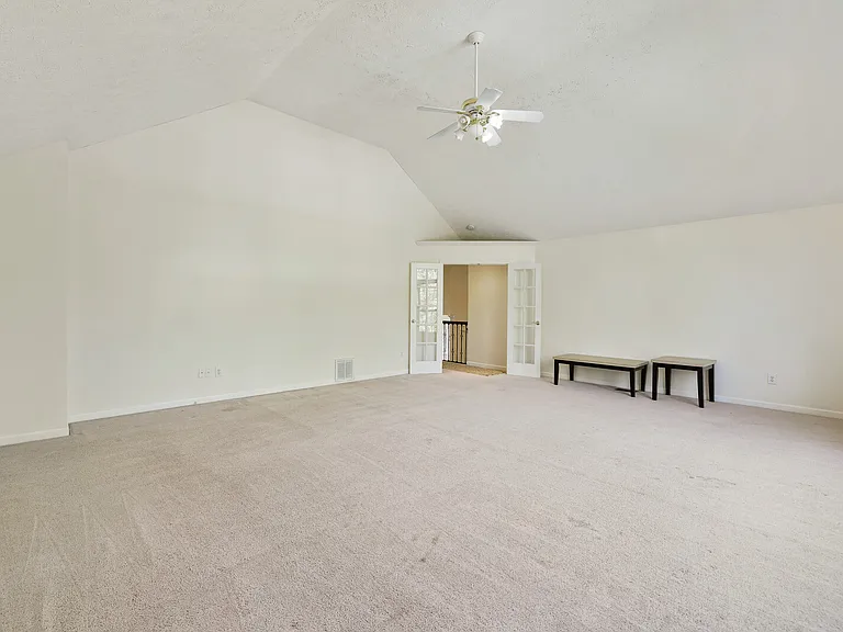 4933 Alexis Dr — Photo 29