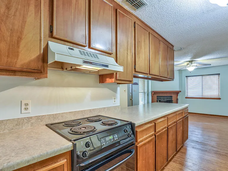 1609 Willow Bend Way #A — Photo 17