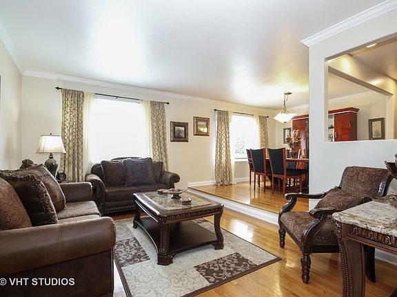 2nd image of 4517 W 110th Pl