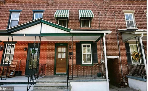 122 Fowler Ave Photo 1