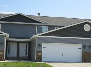 1625 Darby Dr, Waterloo, IA 50702