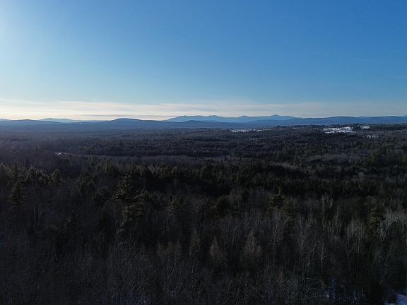 4th image of 121 Parkman Hill Road