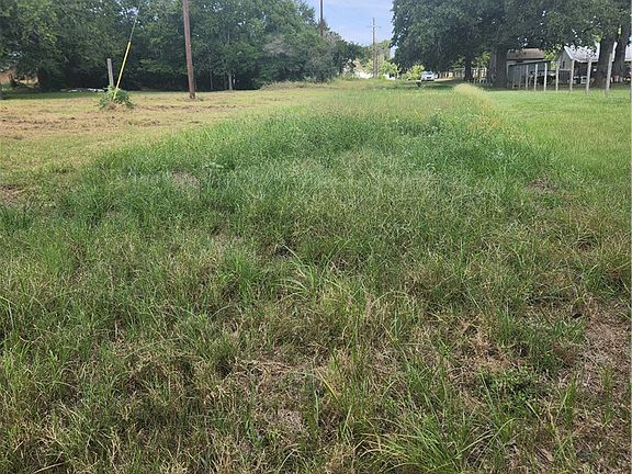 4th image of 279 1st St