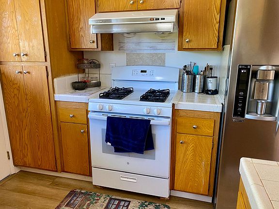 3rd image of 10668 Hale Pl