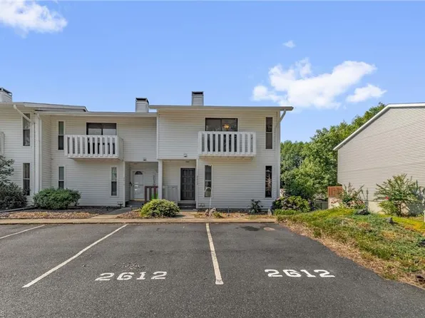 2612 Tantelon Pl, Winston Salem, NC 27127