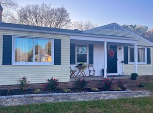 4038 Laurelwood Rd, North Chesterfield, VA 23234