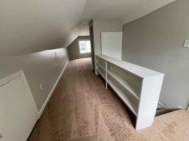 3130 Dresden St — Photo 17