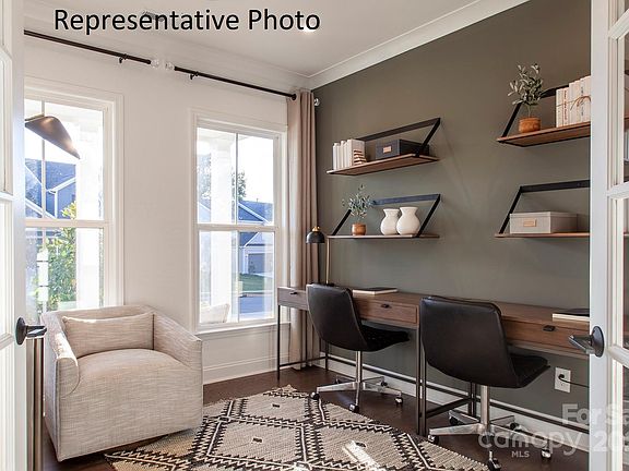 3rd image of 1043 Kinship Dr #76