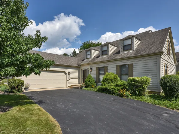 119 Craigie Ln, Inverness, IL 60067