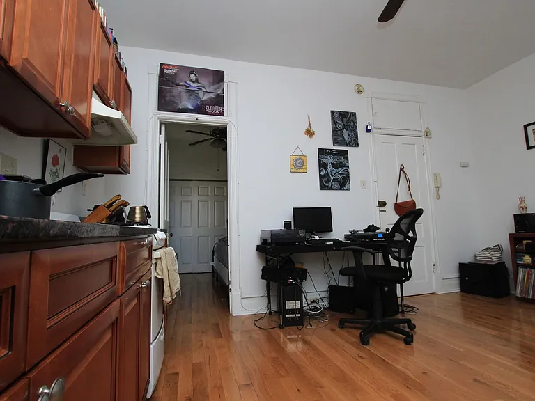 3716 Spring Garden St #2F — Photo 5